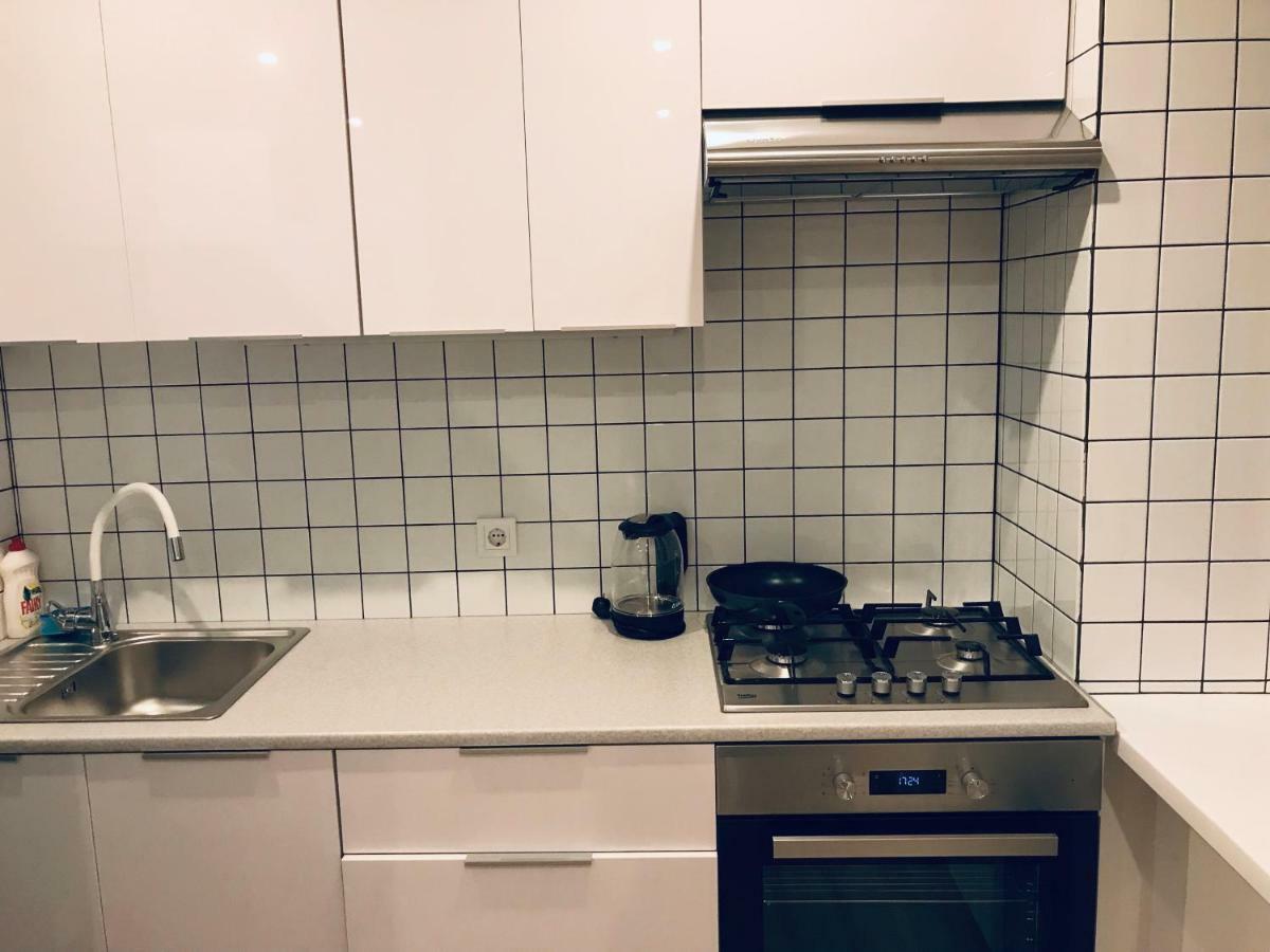 Tf Apartment Двокімнатні Апартаменти В Центрі Міста Poltava Exterior foto