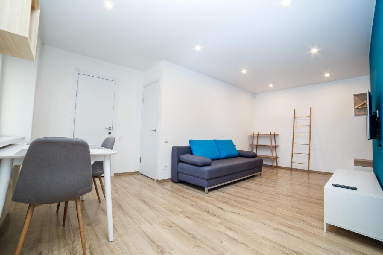 Tf Apartment Двокімнатні Апартаменти В Центрі Міста Poltava Exterior foto